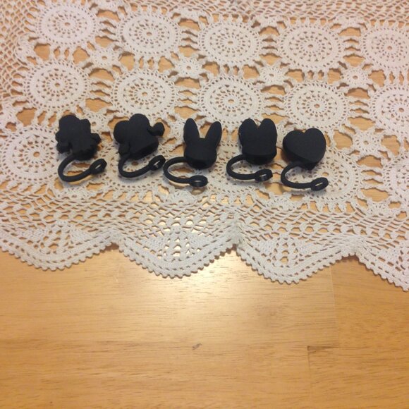 Bad Bunny Straw Cover Topper Set, protect from germs and dust - Picture 2 of 3